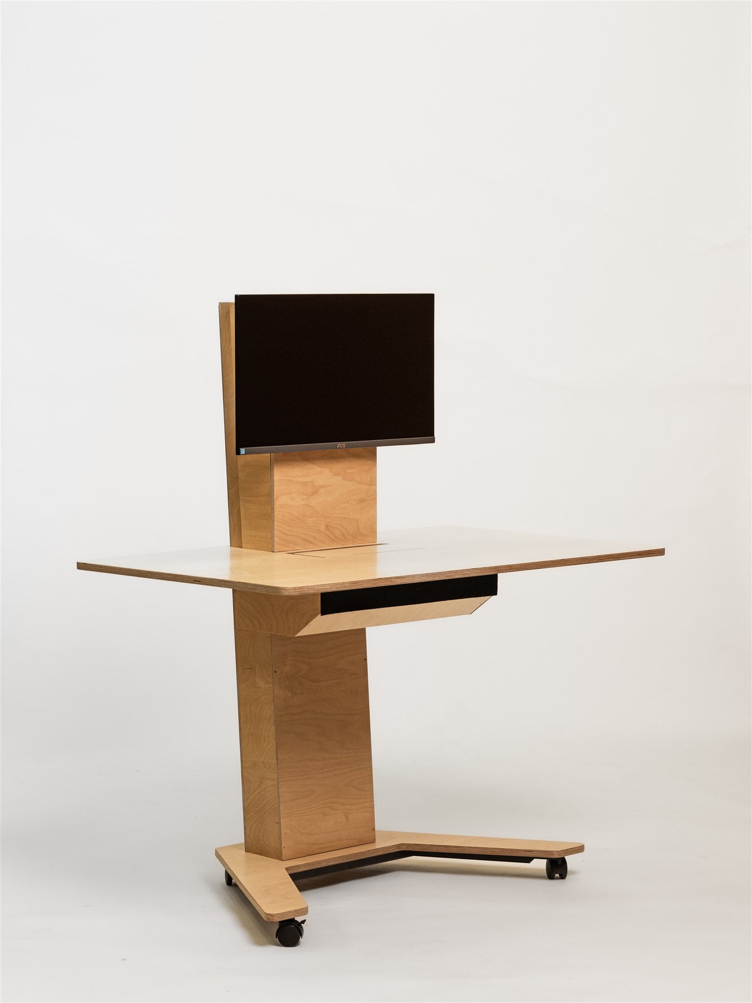 Limber Desk