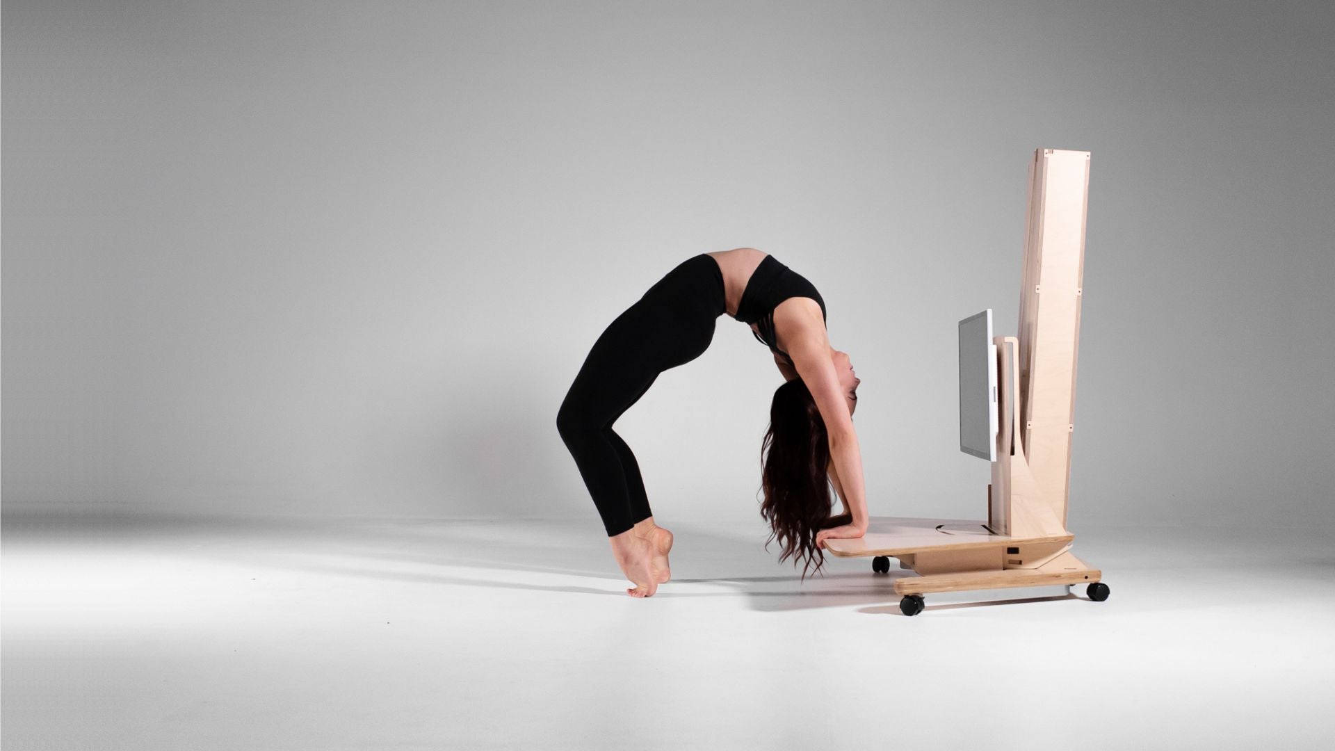 standing desk for pain and comfort