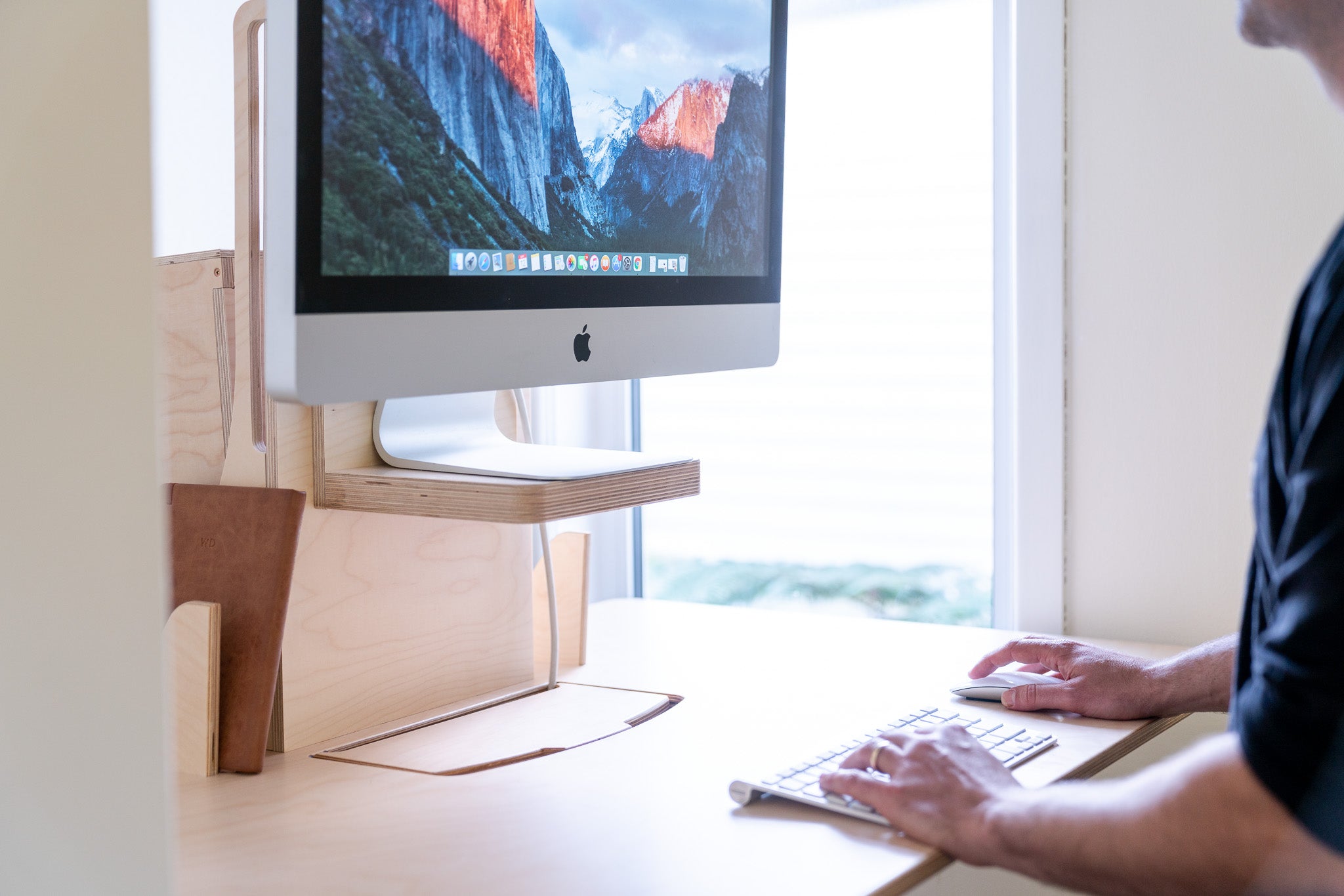 best strong home standing desk for mac